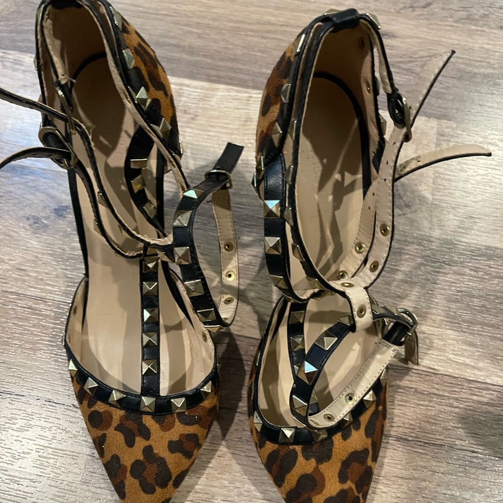 Wild Diva Leopard Print Pointed T-Strap Heels with Studs